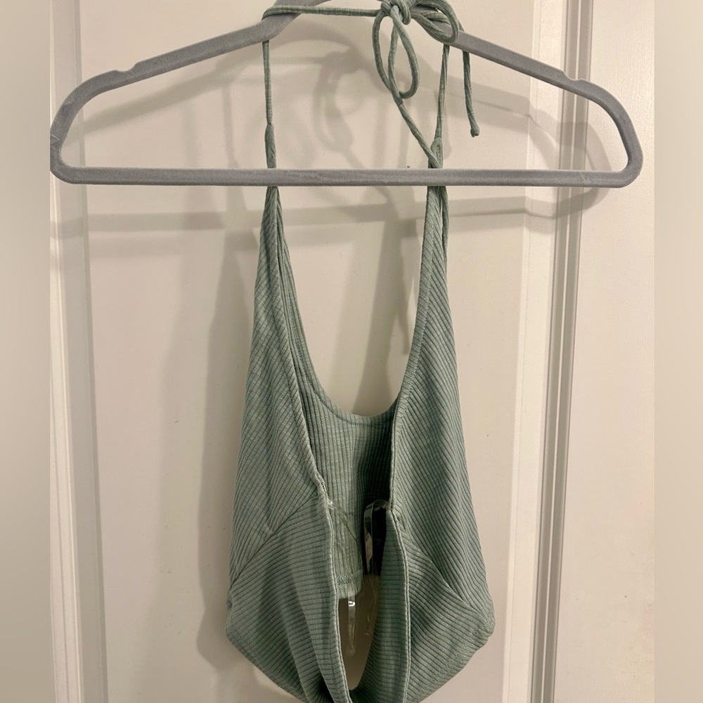 NWT Sage Green American Threads Tie Top - Picture 2 of 2